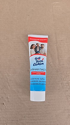 Зубная паста Для всей семьи 100 грамм 