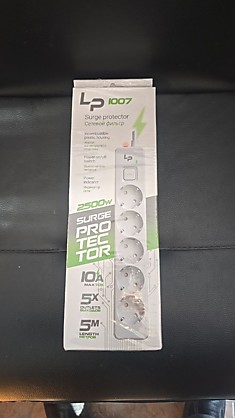 Сетевой фильтр LP1007  5 м 10А на 5 гнезд белый с выключателем 