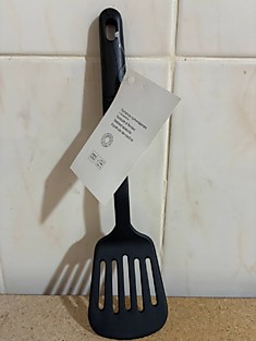 881-240. Блэк Лопатка кулинарная с прорезями, жаропрочный нейлон.