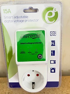 Реле напряжения 15 А измеряет напряжение 100-300 вт