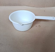 Ковш пластиковый 1 л