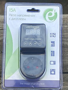 Реле напряжения с дисплеем 15А