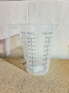 02067. Кружка мерная 1.2 л.