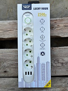 Удлинитель с USB и кнопкой «Lucky Hawk» 2 метра